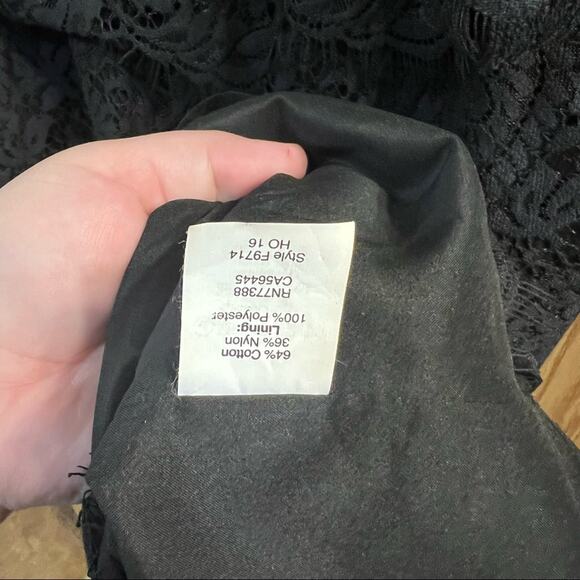 Madewell Black Lace Off the Shoulder Mini Dress Women's Size 0 Cotton & Nylon - Picture 9 of 12